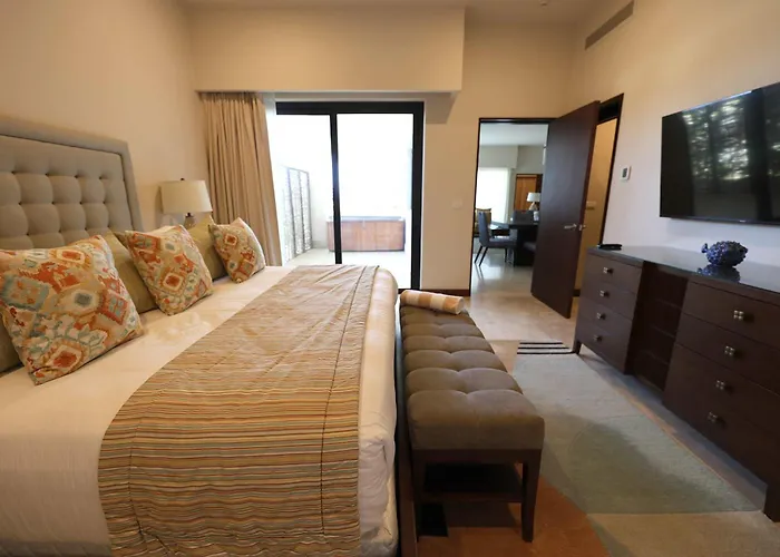 Сasa de vacaciones Oceanfront 3br At Diamante By The Agency Baja *